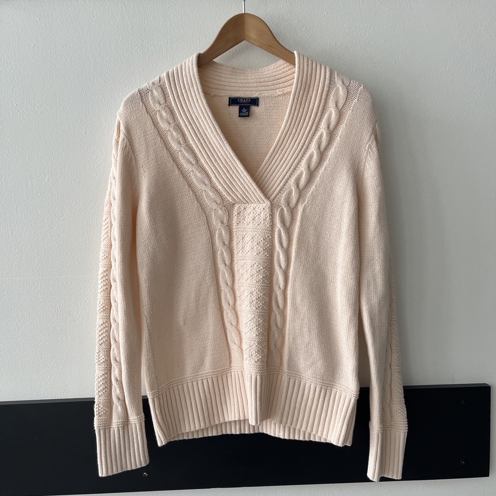 Women's Pink Chaps Cable Knit Fisherman V-neck Chunky Sweater: Fair Isle. Large